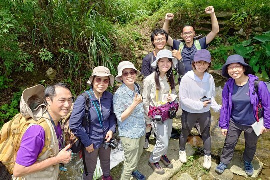 It was worthwhile to investigate the plants and “weeds” around the villages for a whole day!
