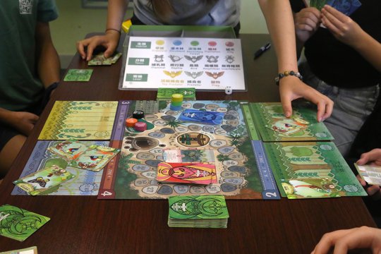 Learning the relationship between local vegetation and humans through a boardgame called Law of The Forest, designed by OWLHK.