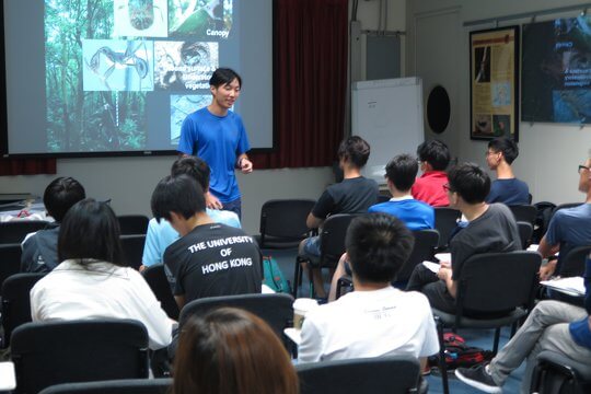 Simple ant ecology taught by Hong Kong ant expert Mr. Lee Ho, PhD student of the School of Biological Sciences, The University of Hong Kong
