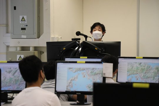 學員在嶺南大學科學教研組助理教授王沛欣博士及其教學團隊的教導下，學習地理資訊系統以及StoryMap的應用。