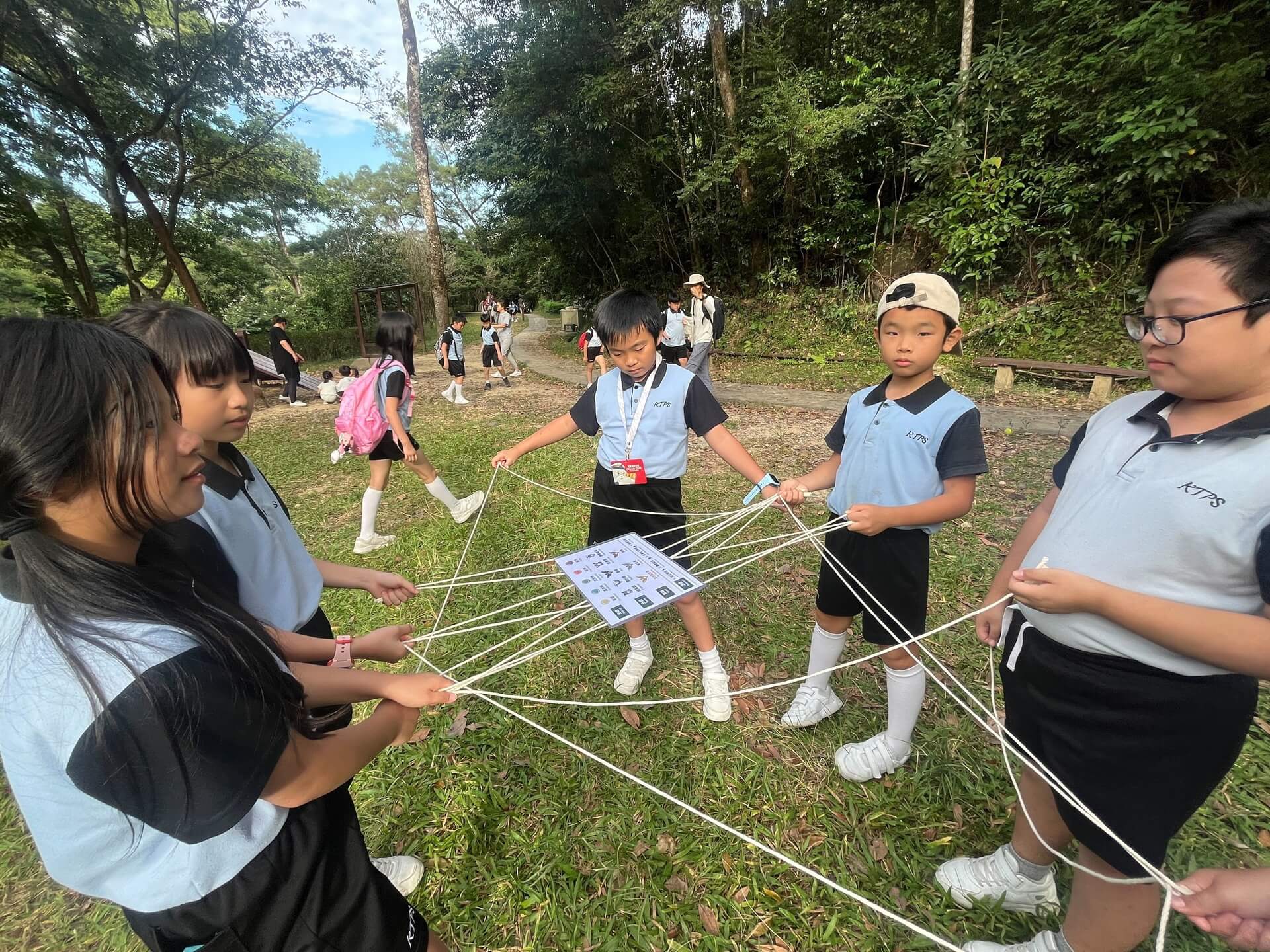 桌遊學習及戶外探索